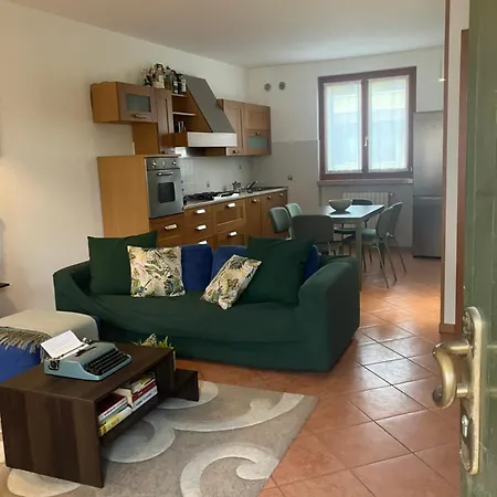 Casa Davide 카스텔누보델가다